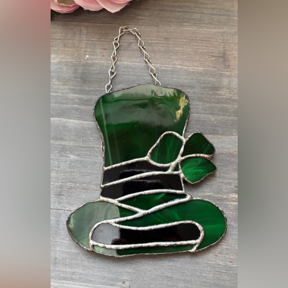 Vintage St.Patricks Day Stained Glass Hat with Shamrock 6inch